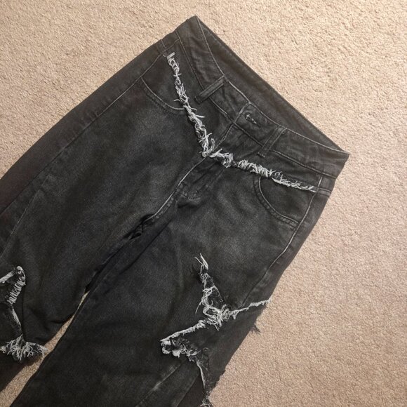 Shein Petite Gray Straight Leg Ripped Jeans with Stars - Picture 2 of 2